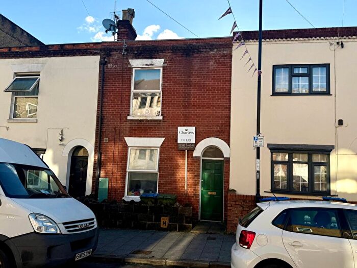 4 Bedroom Terraced House To Rent In Bellevue Road, Southampton, Hampshire, SO15