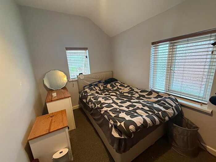 1 Bedroom Property To Rent In Queen Street, Sutton-In-Ashfield, NG17