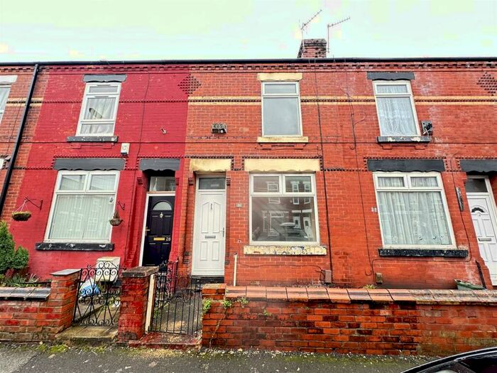 3 Bedroom Terraced House To Rent In Carberry Road, Gorton, M18