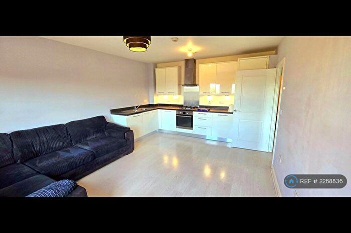 2 Bedroom Flat To Rent In Amethyst Court, Northumberland Heath, Erith, DA8