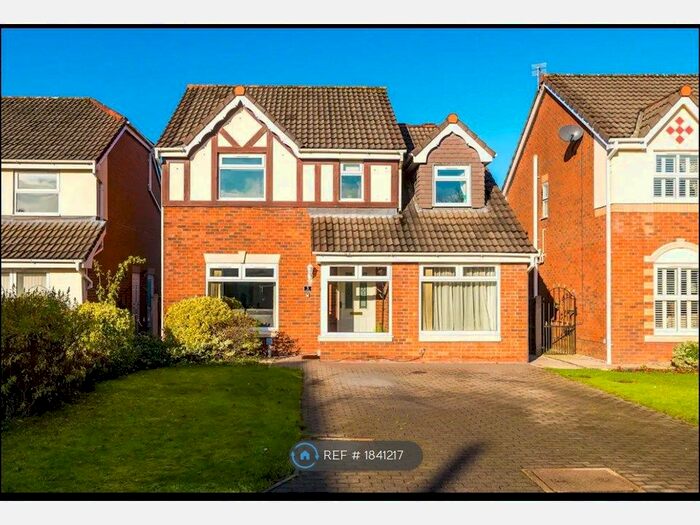 4 Bedroom Detached House To Rent In Doefield Avenue, Worsley, Manchester, M28