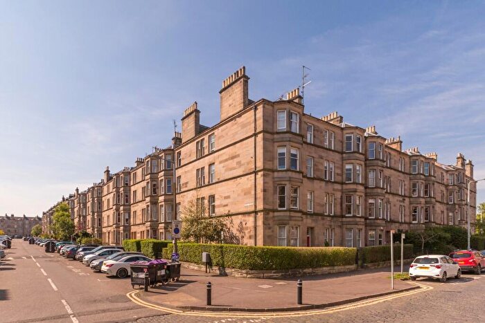 4 Bedroom Flat To Rent In Arden Street, Marchmont, Edinburgh, EH9