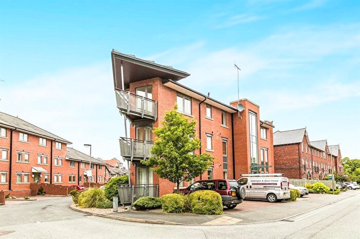 2 Bedroom Flat To Rent In Walls Avenue, Chester, CH1