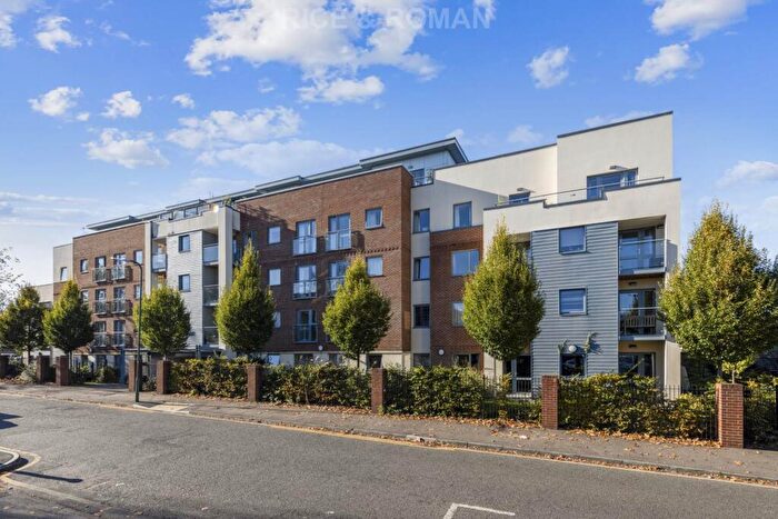 2 Bedroom Retirement Property For Sale In Elles House, Wallington, SM6