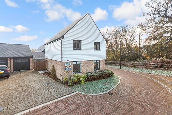 4 Bedroom Detached House For Sale In Verbena Close, Haywards Heath, West Sussex, RH16