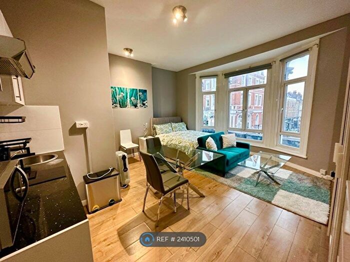 Studio To Rent In West End Lane, London, NW6