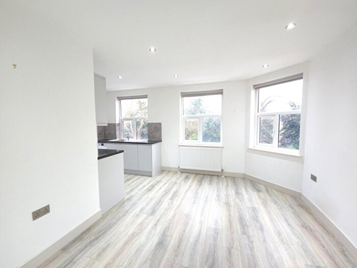 1 Bedroom Flat To Rent In Rymer Street, Herne Hill, SE24