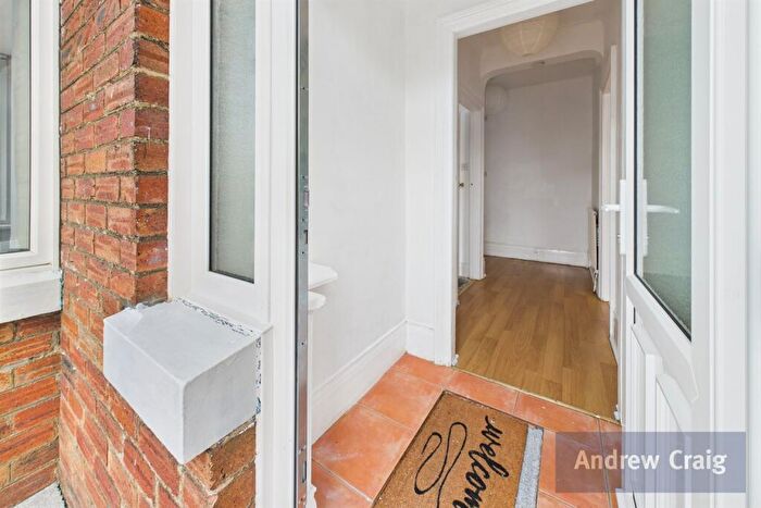2 Bedroom Bungalow For Sale In Laurel Avenue, Fawdon, NE3
