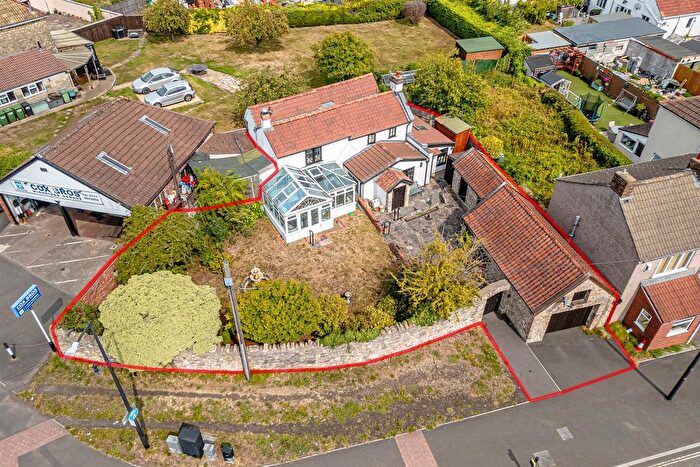 2 Bedroom Detached House For Sale In Highridge Road, Bishopsworth, Bristol, BS13