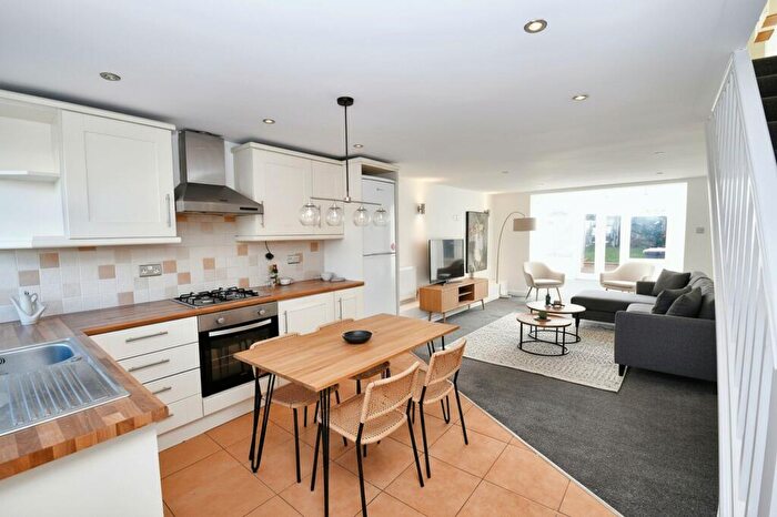 2 Bedroom Terraced House For Sale In Leigh Road, Worsley, M28