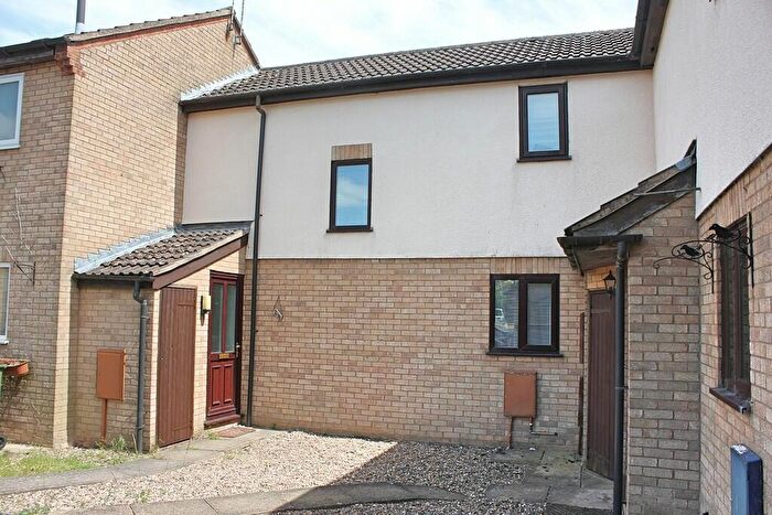 2 Bedroom Town House To Rent In Lime Kilns, Wigston, LE18