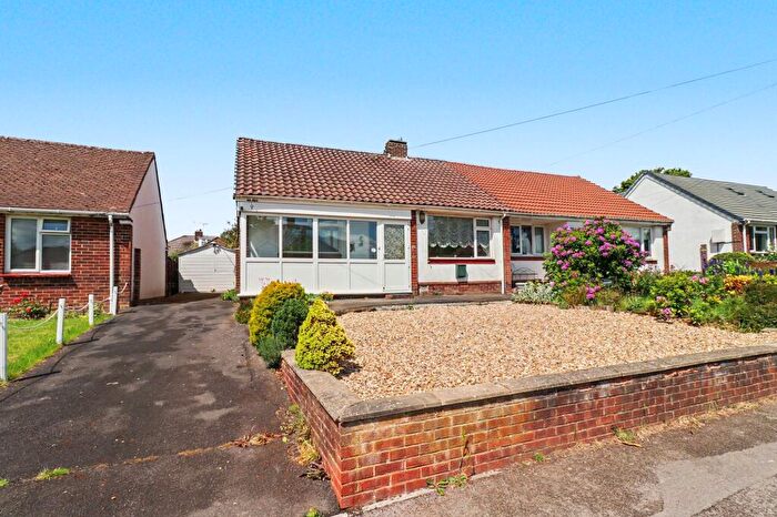 2 Bedroom Semi-Detached Bungalow For Sale In Sandy Lane, Fair Oak, SO50
