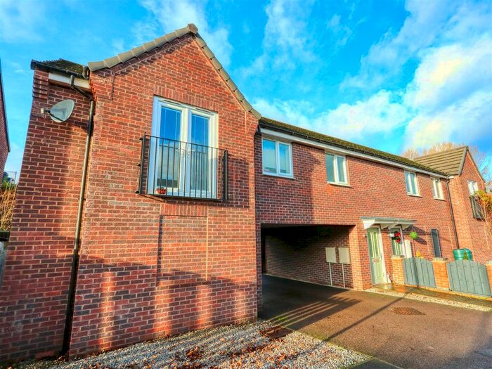 2 Bedroom Flat To Rent In Hetton Drive, Clay Cross, Chesterfield, Derbyshire, S45