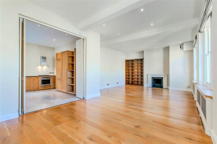 2 Bedroom Flat To Rent In Old Brompton Road, London, SW5