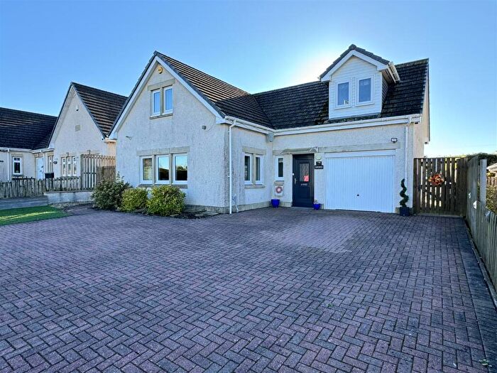 4 Bedroom Detached House For Sale In Lanark Road, Auchenheath, Lanark, ML11