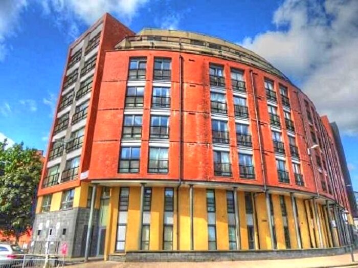 2 Bedroom Property To Rent In Howard Street, Glasgow, G1