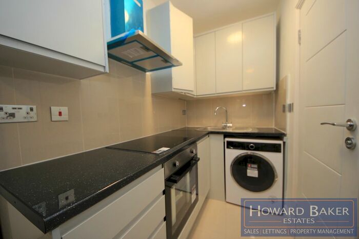 Studio To Rent In De Havilland Road, Edgware, HA8