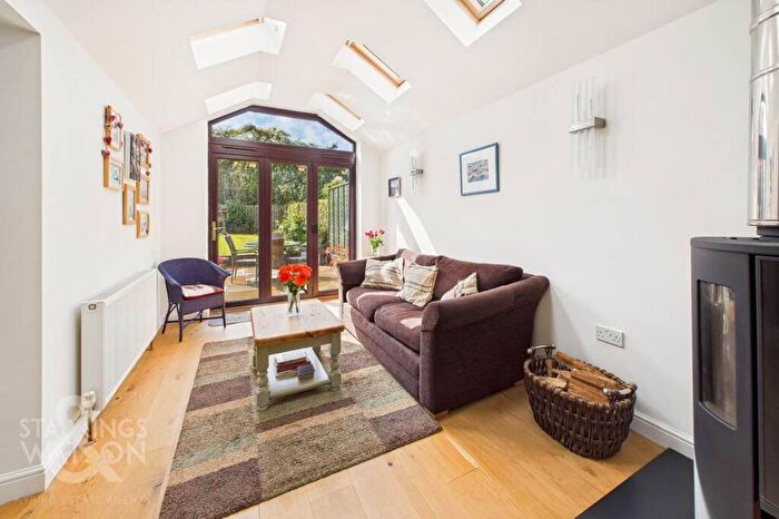 4 Bedroom Detached House For Sale In Tuttles Lane West, Wymondham, NR18