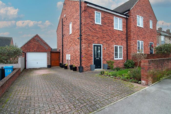 3 Bedroom Semi Detached House For Sale In Plumbley Hall Road, Mosborough, S20