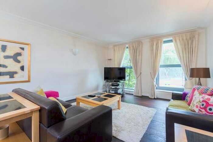 2 Bedroom Flat To Rent In Ebury Bridge Road, Chelsea, SW1W