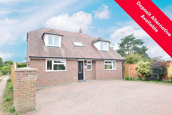 4 Bedroom Detached House To Rent In The Green, Stadhampton, Oxford, Oxfordshire, OX44
