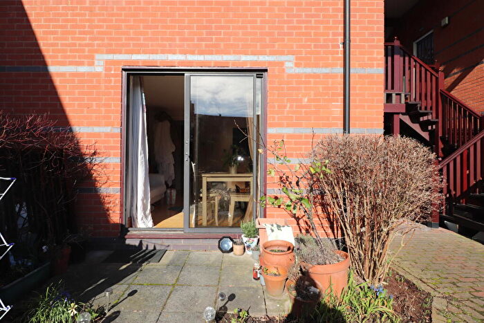 2 Bedroom Apartment To Rent In Cox Street, Birmingham, Birmingham, B3