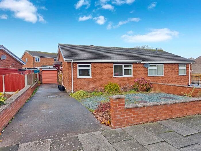 2 Bedroom Semi Detached Bungalow For Sale In Hebden Avenue, Carlisle, CA2