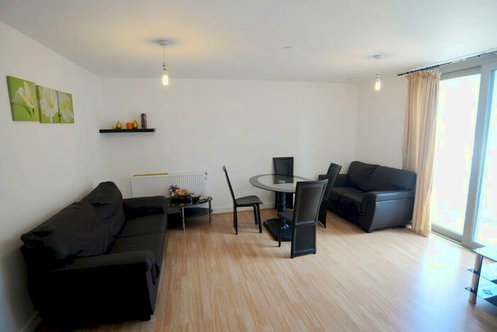 2 Bedroom Flat To Rent In Elmira Street, London, SE13