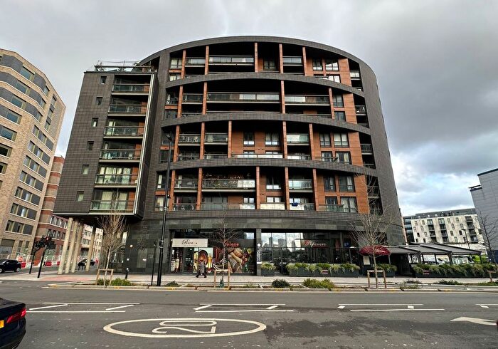 2 Bedroom Flat For Sale In Flat The Sphere, Hallsville Road, Canning Town, London, E16