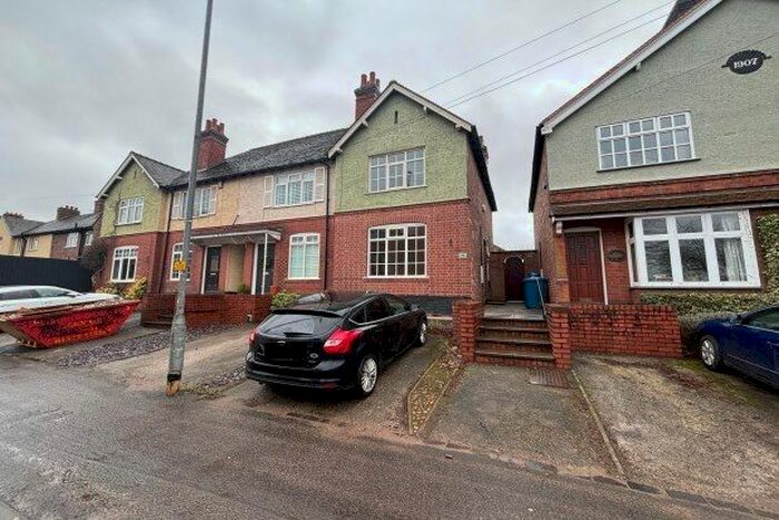 2 Bedroom Property To Rent In Rotten Row, Lichfield, WS13