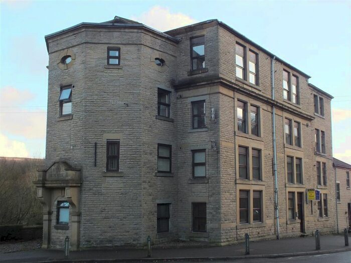 1 Bedroom Flat To Rent In Manchester Road, Mossley, Ashton-Under-Lyne, OL5