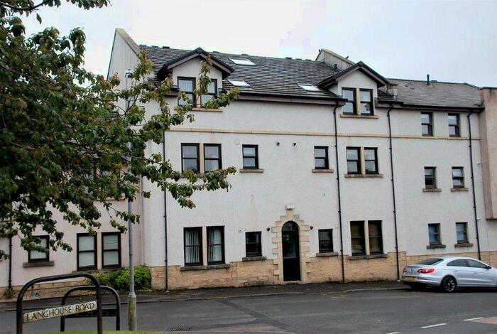 2 Bedroom Flat To Rent In Main Street, Inverkip, Inverkip, PA16