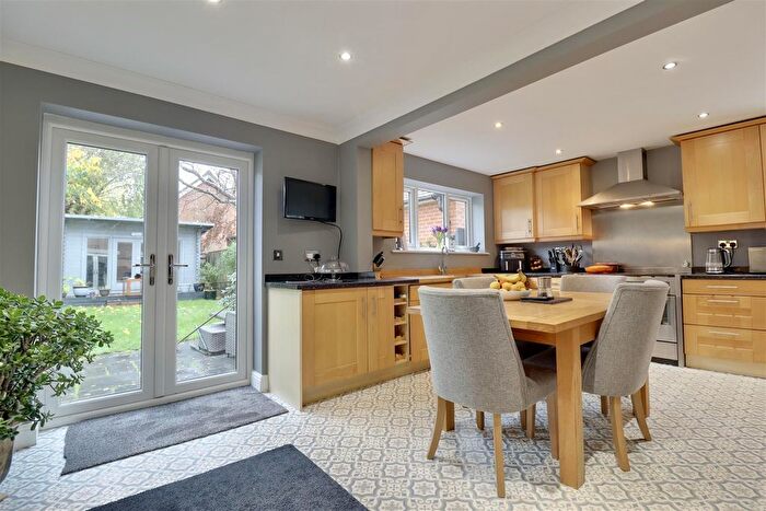 4 Bedroom Property For Sale In Charity View, Knowle, Fareham, PO17