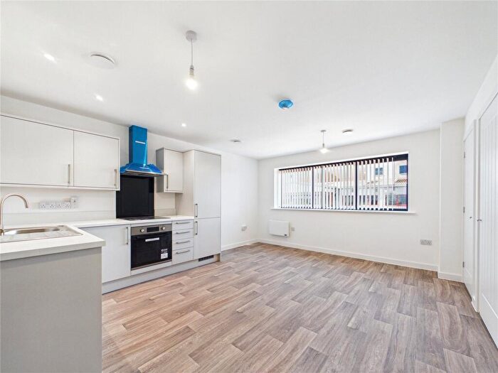 1 Bedroom Apartment To Rent In Phoenix Court, Hawkins Road, Colchester, CO2