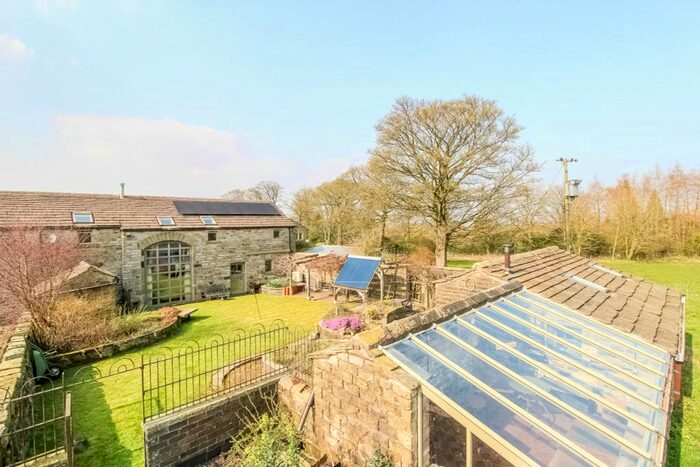 4 Bedroom Barn Conversion For Sale In Meal Hill Lane, Jackson Bridge, Holmfirth, HD9