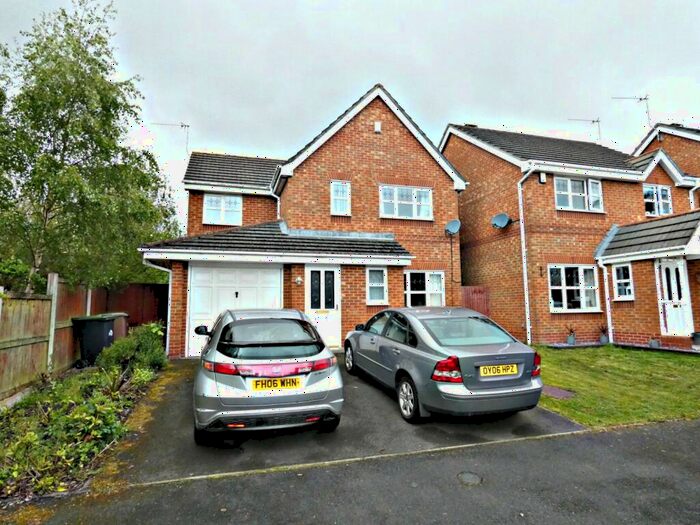 4 Bedroom Detached House To Rent In Campion Way, Stoke On Trent, Staffordshire, ST6