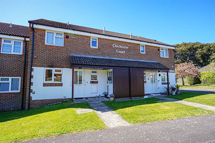 1 Bedroom Flat For Sale In Osbern Close, Bexhill-On-Sea, TN39