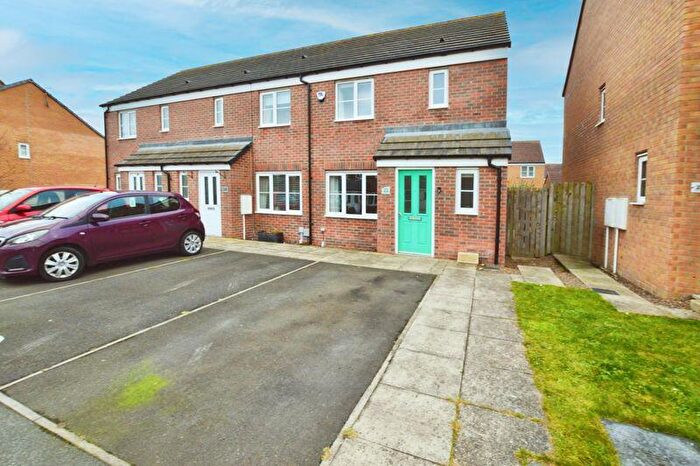 3 Bedroom End Of Terrace House For Sale In Crompton Street, NE24