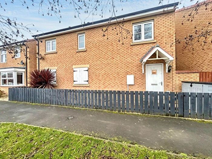 2 Bedroom Apartment For Sale In Tarset Walk, Crofton Grange, Blyth, Northumberland, NE24