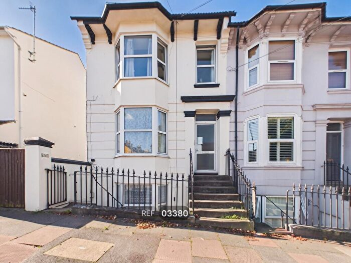 1 Bedroom Flat To Rent In Franklin Road, Brighton, East Sussex, BN2