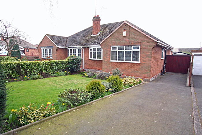 2 Bedroom Semi-Detached House To Rent In Moss Grove, Kingswinford, DY6