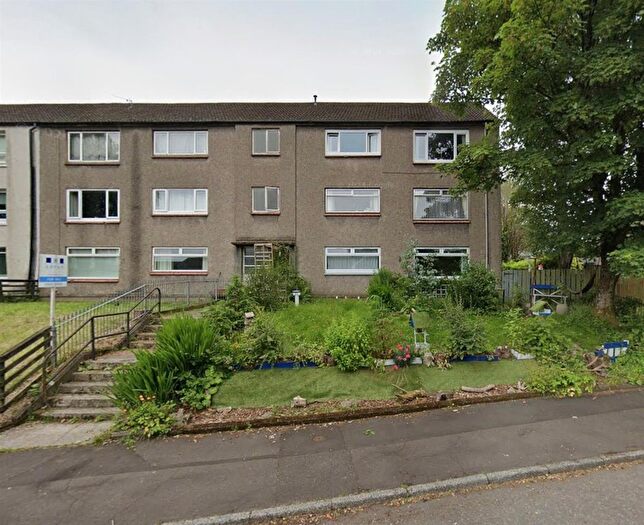 2 Bedroom Flat To Rent In Moss Road, Bridge Of Weir, PA11