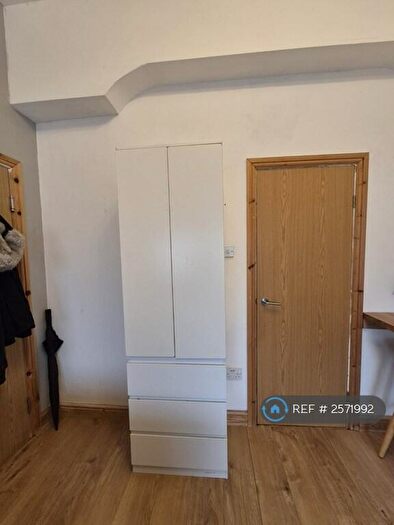 Studio To Rent In Clarendon Road, Birmingham, B16