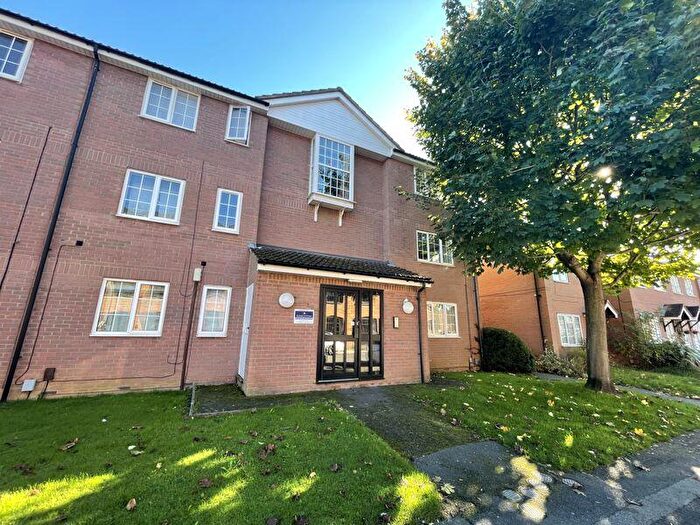 2 Bedroom Flat To Rent In Countess Road, Northampton, NN5