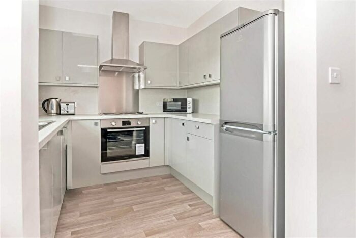 4 Bedroom Terraced House To Rent In Boston Road, Horfield, Bristol, BS7