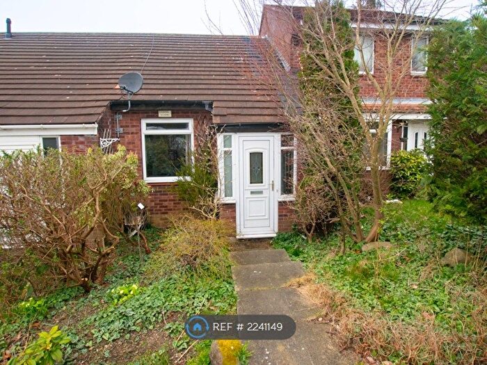 1 Bedroom Terraced House To Rent In Silk Mill Approach, Leeds, LS16