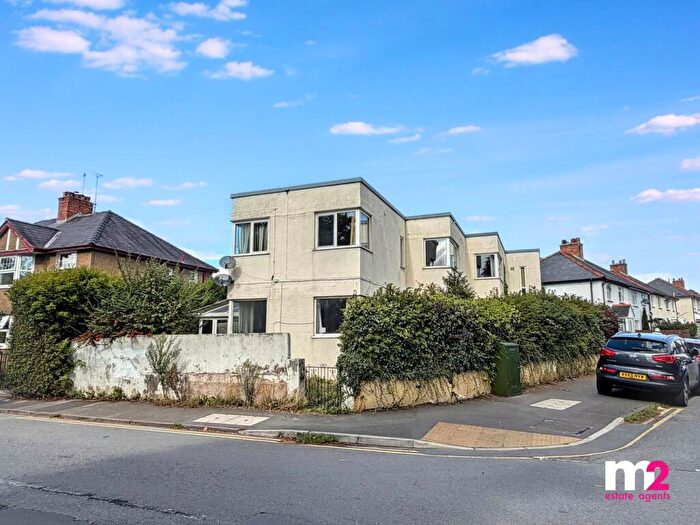 4 Bedroom Flat For Sale In Park Avenue, Abergavenny, NP7