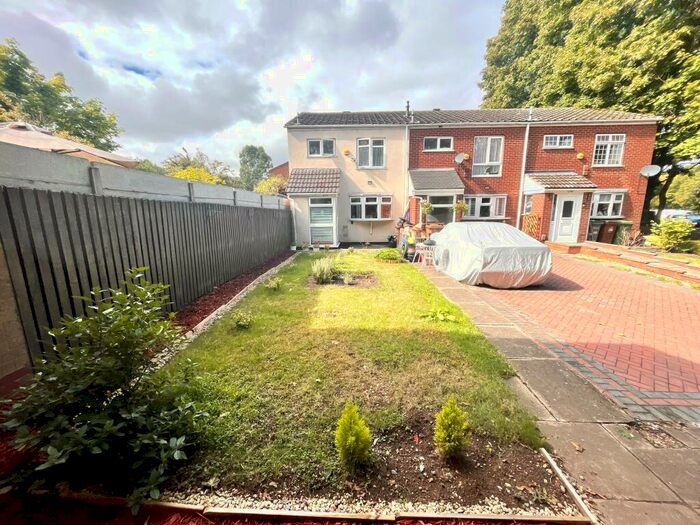 3 Bedroom Terraced House To Rent In Lanchester Way, Birmingham, B36