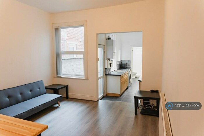 4 Bedroom Terraced House To Rent In Westwood Road, Coventry, CV5