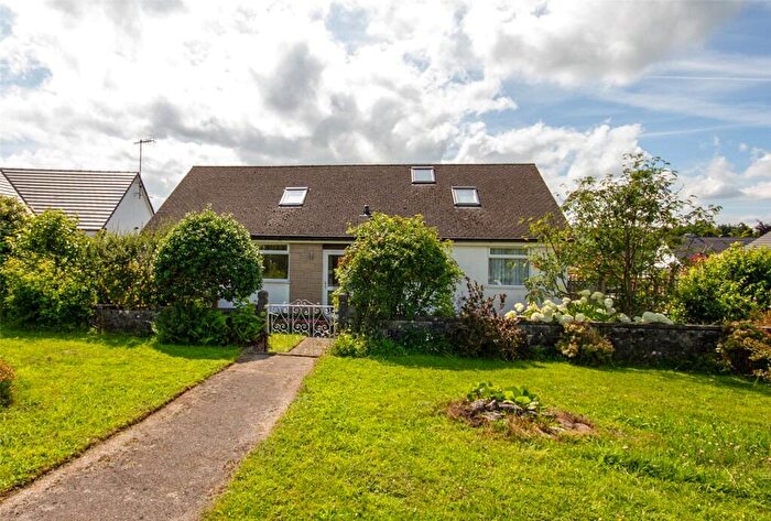 4 Bedroom Bungalow For Sale In Oak Tree Road, Kendal, Cumbria, LA9